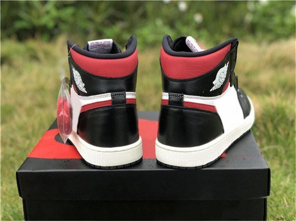 2019 New Arrival 1 OG High Black Gym Red Men Basketball Shoes Black Gym Red White Sail 555088-061 Running Sneakers Size 7-13