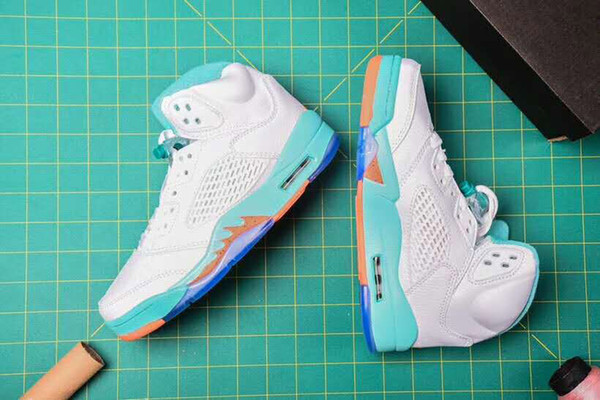 2018 Latest 5 V GS Light Aqua Women Basketball Shoes White Crimson Pule Light Aqua Ladies Designer Sneaker 440892-100 With Box