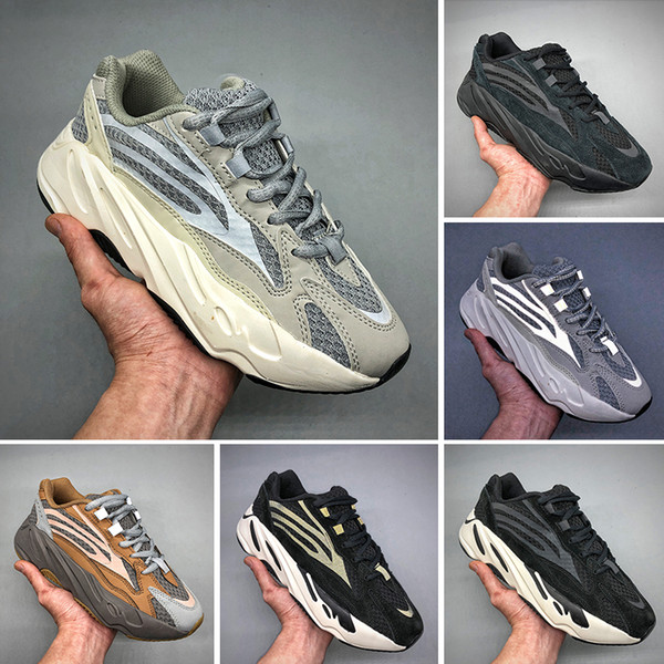 2019T High Quality Womens Mens 700 V2 Static Reflective Casual Shoes 700 V2 Static White Grey Casual Sneakers Big Size US 5- 13