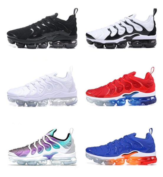 2018 New Vapors TN Plus Men Women Cushion Running Shoes In Metallic Colorways Male Pack Triple White Black Sports Trainers Sneakers