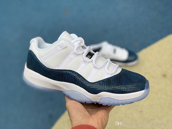 New 11 Low Real Carbon fiber Classic Navy Blue Snakeskin Basketball Shoes High Quality Men 11S XI White Black Athletic Sneakers CD6846-102