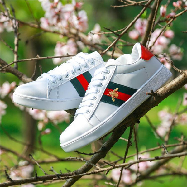 2019 Top Quality Luxury Designer Sneakers Bee Embroidery Small White Shose For Men Women Lace-up Lady Girl Shoes Leather Casual Flat Shose