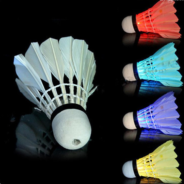 New Dark Night LED Badminton Shuttlecock Birdies Lighting LED Light Badminton Red Blue Green Flashlight Novelty Lighting Colorful Badminton