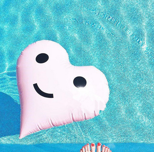 Water fun! Cute girls party toys PVC new inflatable Smiling angel heart swimming circle row pink heart swimming circle adult thickened heart