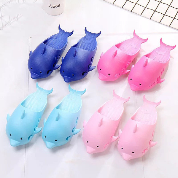Family Slipper Creative Type Fish Slippers 4 Color Funny Fish Slippers Women Men Slippers Beach Flip Flops