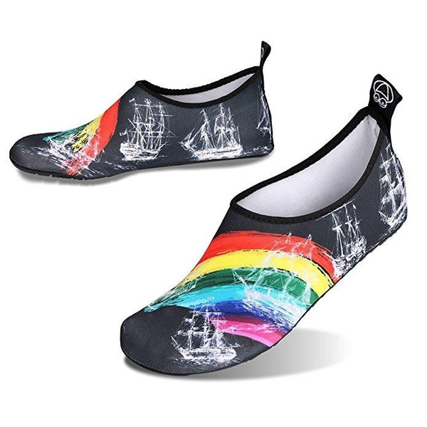 Rainbow Womens and Mens Water Shoes Barefoot Quick-Dry Aqua Socks for Beach Swim Surf Yoga Exercise Colorful pattern