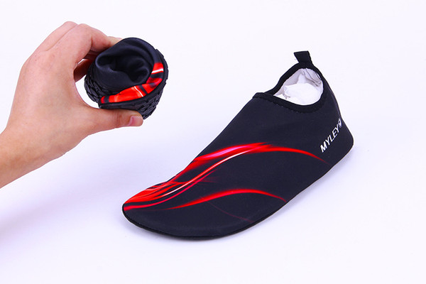 Summer Outdoor Swimming Water Shoes Men And Women Beach Shoes Adult Unisex Flat Soft Walking Lover yoga Shoes sneaker