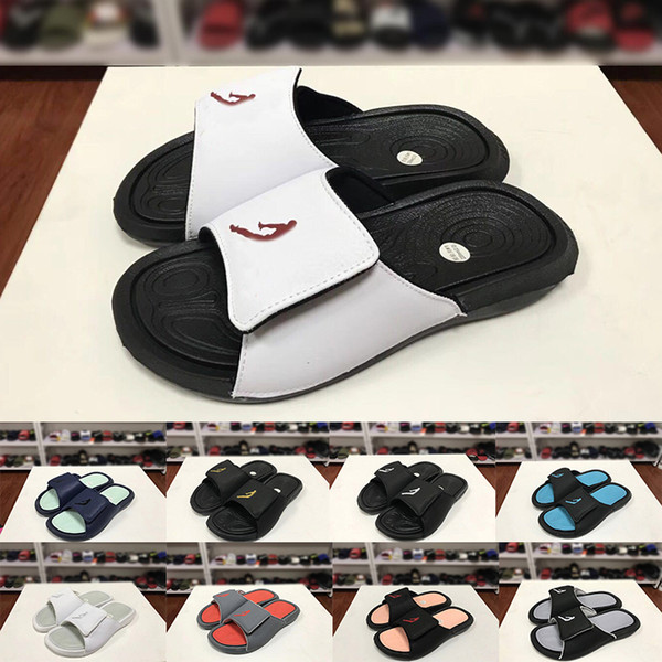 2019 High Quality Mens Womens Sandals Fashion Luxury Sandales Femmes Man Flip Flop Wide Flat Slippery Slipper Indoor Outdoor Casual Shoes