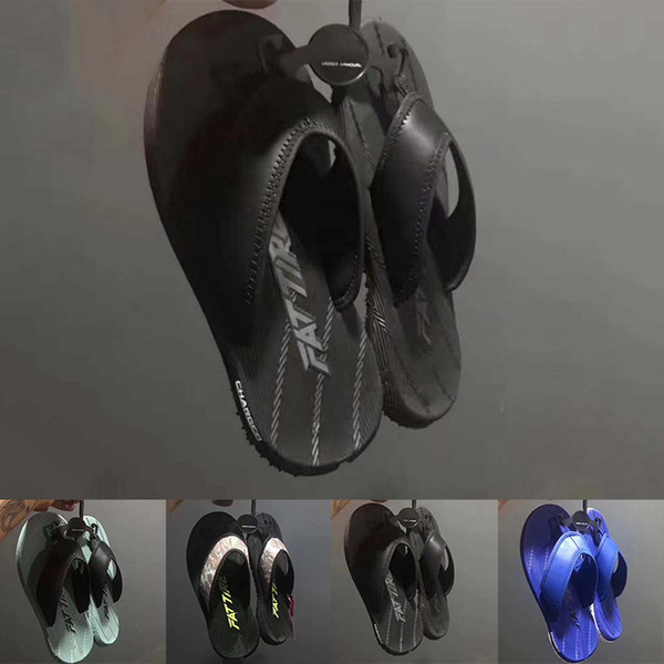 2019 Top grade Men Summer Round Toe Shoes Rome Style Sandals Male Slipper Indoor Or Outdoor Flat Heel loafers Beach Flip Flops Size 40-45