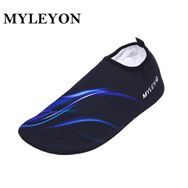 Swimming Water Shoes Men And Women Beach Camping Shoes Adult Unisex Flat Soft Walking Lover yoga Shoes sneakers zapatos de mujer