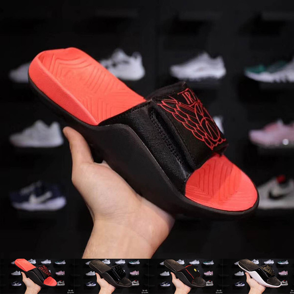 Fashion 2019 Mens Womens Designers Casual Shoes Femmes Luxury Sandals Fashion Man Flip Flop Wide Flat Slippery Slipper Beach Shoes