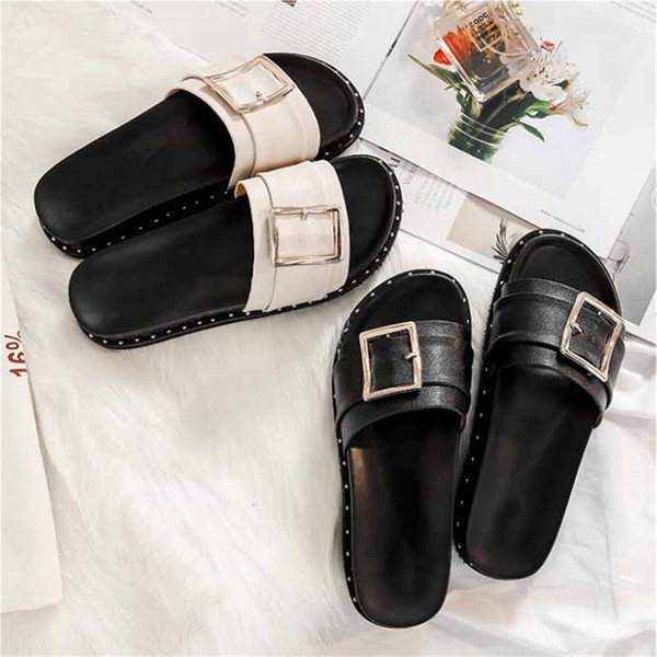 Summer New Cool Rivet Slippers Tide Brand Designer Non-slip Outdoor Sandals Fashion Waterproof Wearable Women Slippers