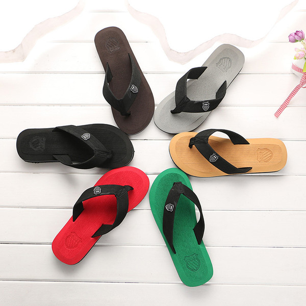 2018 Hot-sell New Bathroom Beach Sneakers Balance Men Shoes Beach Sandals Men Flat with Rubber Thongs 5 Colors Available