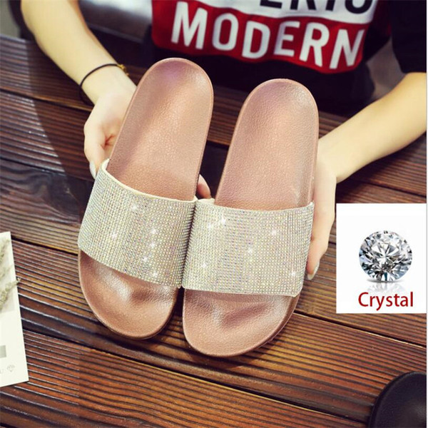 Lady Summer Crystal Bling Slippers Outdoor Loose Beach Girls Sandals Party Casual Wide Flat Girls Flip Flop