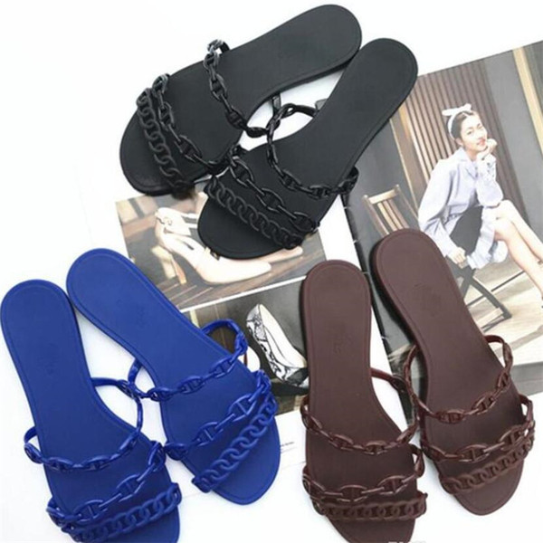 Women Hip Hop Chain Charm Slippers Summer Fashion Simple Designer Sandals Outdoor Casual Street Style Scuffs Slipper