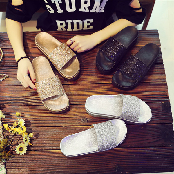 Tide Brand Solid Glossy Beach Shoes Fashion Classic Wearable Women Slippers Designer Luxury Glitter Girls Sandals