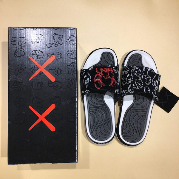 High quality KAWS Cool Grey XX Suede Hydro 4 IV Sandals Night Light Slippers Black Red White 4s Casual Sports Slides Slipper 7-12