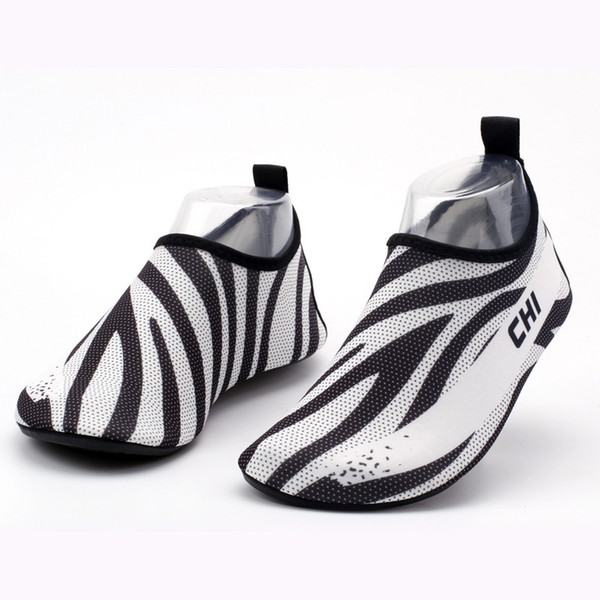 New Womens and Mens Water Shoes Barefoot Quick-Dry Aqua Socks for Beach Swim Surf Yoga Exercise 2018 Creek shoes suitable outdoor beach shoe