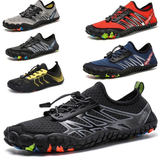 2019 New Five Fingers Wading Shoes Outdoor Hiking Shoes Beach Stream Diving Mountaineering and Drifting Amphibian Shoes