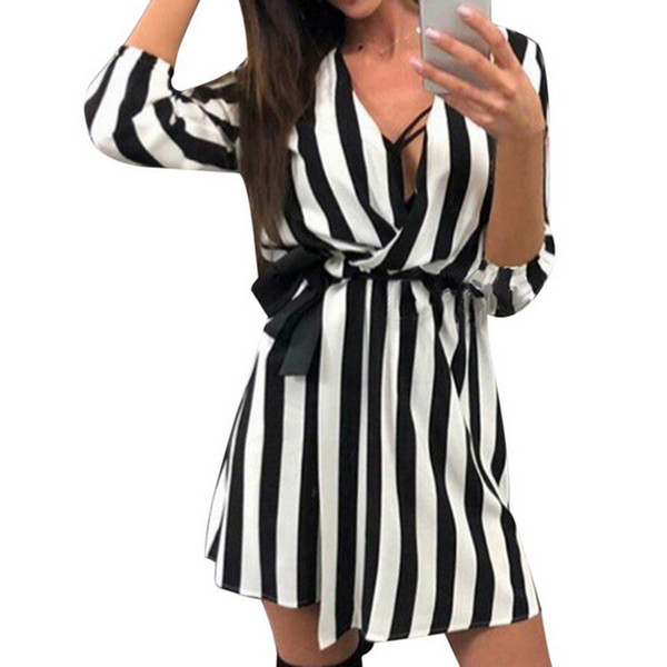 2019 New White Striped Beach Tunic Dress Deep V Neck High Waist Loose Summer Beach Swimsuit Bikini Cover Dress Female Plus