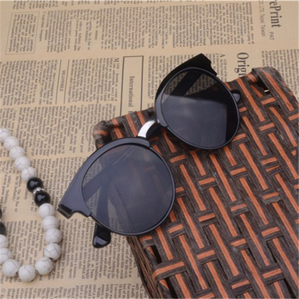 Designer Cat Eye Sunglasses Women Luxury Plastic Sun Glasses Classic Fashion Retro Outdoor De Sol Gafas De Sol