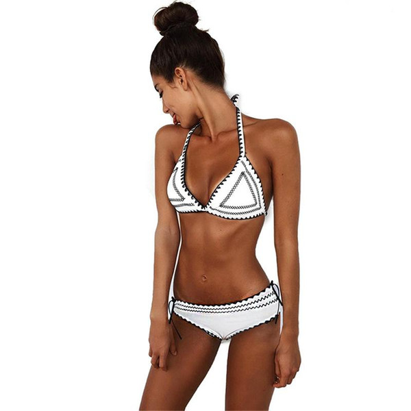 2019 Sexy Black White with Bandage Three-Point Two Piece Swimsuit Bikini Bikini 2019 Cross Patchwork Women Swimwear