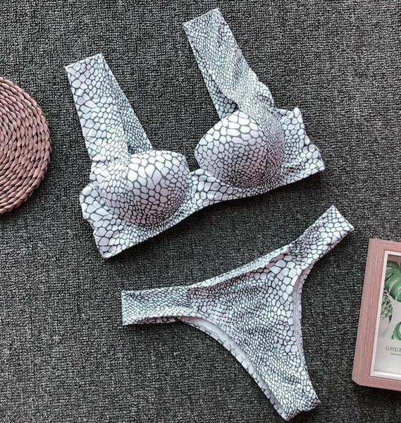 2019 Hot Selling Snake Print Bikini 2019 Female Swimsuit Women Swimwear Thong Push Up Bikinis Set Sexy Swimming Suits for Bathing Suit