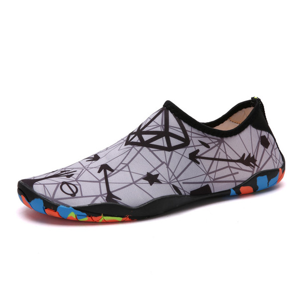 sneakers Beach creek Shoes Outdoor female Swimming Water Shoes Adult Couple size 28-46 Flat Soft Breathable Seaside Men women Wading shoes
