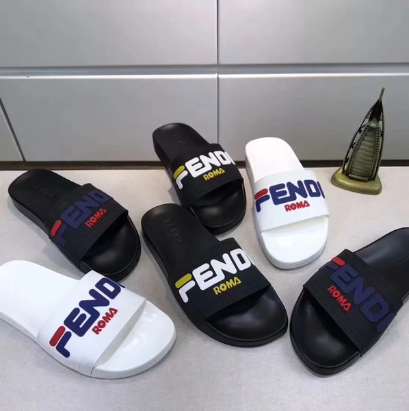 Newest Women Men Slides Summer Luxury Letter Designer Beach brand Indoor Flat Shoes Brand Mens Sandals Slippers House Flip Flops 14