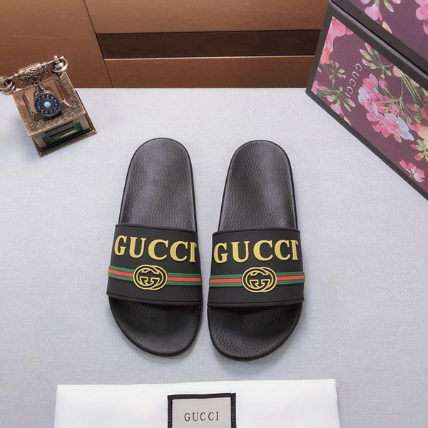 Newest Women Men Slides Summer Luxury Letter Designer Beach brand Indoor Flat Shoes Brand Mens Sandals Slippers House Flip Flops 07