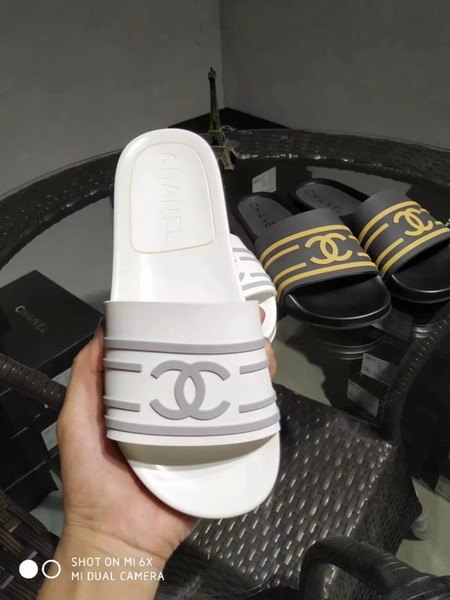 Newest Women Men Slides Summer Luxury Letter Designer Beach brand Indoor Flat Shoes Brand Mens Sandals Slippers House Flip Flops 12