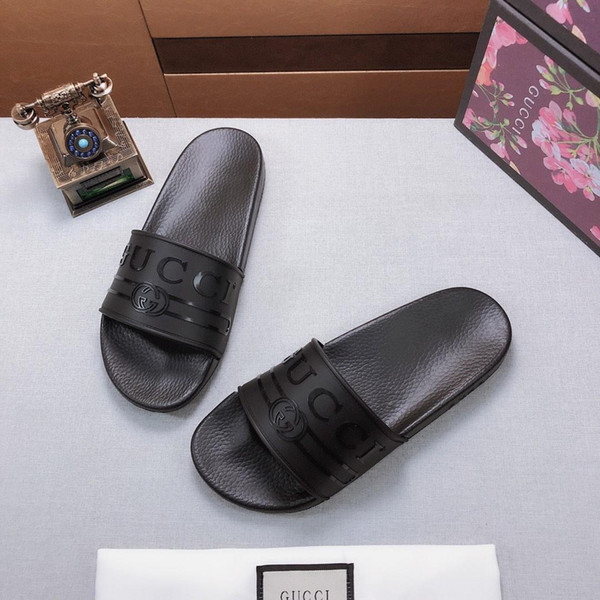 Newest Women Men Slides Summer Luxury Letter Designer Beach brand Indoor Flat Shoes Brand Mens Sandals Slippers House Flip Flops 10