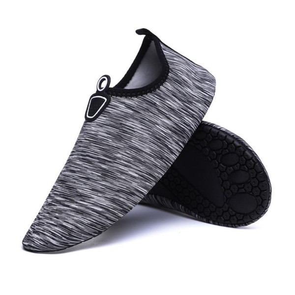 1Pair Women and Men Water Shoes Stripe Pattern Quick Dry Barefoot Socks Shoes for Outdoor Beach Swim Sports Yoga Snorkeling