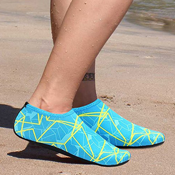 Colorful Summer Women Water Shoes Aqua Slippers for Beach Slip On Waterpark Sandals Slides