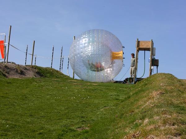 New Zealand Arrival zorbing inflatable roller ball PVC Zorb ball Snow Sports Human hamster ball 3*2M