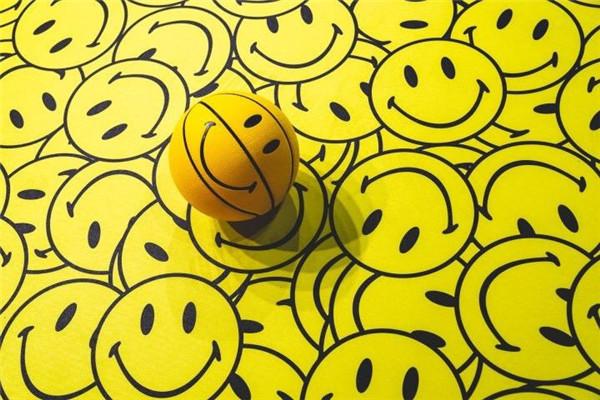 Chinatown Market Smiley UO Basketball 18SS stress reliever Basketball Ball Molten Basketball Gifts Net Needle Outdoor sports