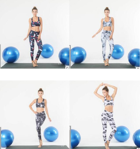 New yoga suit, women's printed vest trousers two piece Yoga suit fitness suit