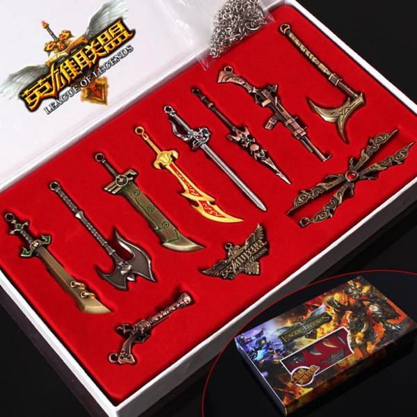 Original box League of Legends LOL 11 Collector's Edition Boxed LOL Characters weapons keychain pendant for Car Key Bag Hot Sale Online