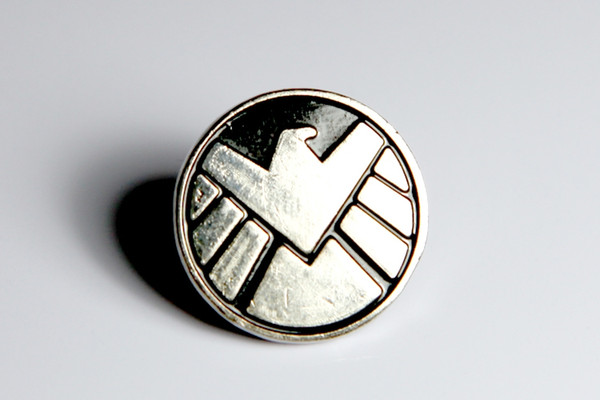 The Avengers Agents of Shield s.h.i.e.l.d. Sign Lape Metal pin badge Brooch