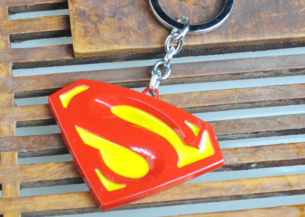 2016 new Hot Keychains movie Superman fashion key chains pendant Zinc Alloy keychain Ring free shipping