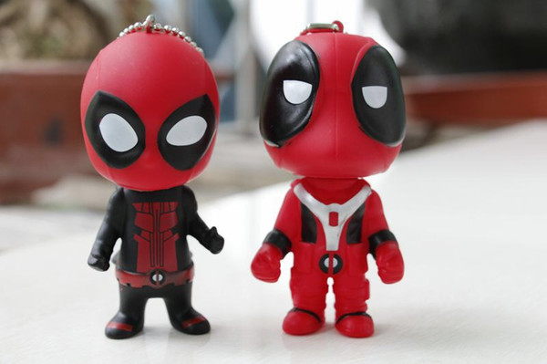 Super Hero Action Figures Keychain PVC hollow Soft Men's Deadpool Pendn doll doll ornaments, bag pendants, mobile pendants