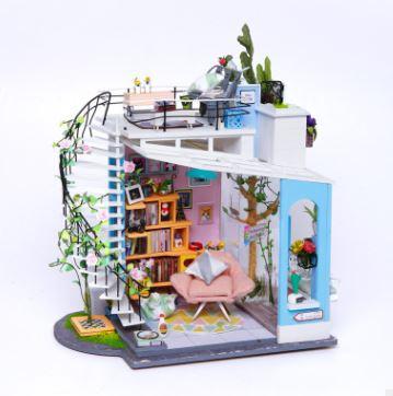 NEW ARRIVAL DIY WOODEN DOLLHOUSE TOYS AND GIFT DORA'S LOFT MODEL BUILDING KIT WITH FURNITURES LED HANDMADE HOBBY NOVELTY