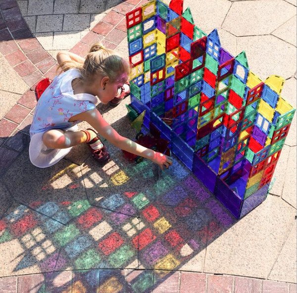 32pcs Magnet Building Tiles Clear Magnetic 3D Building Blocks Construction Playboards Creativity beyond Imagination Inspirational Recreation