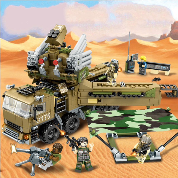 The mobile defense command headquarters to assemble the building blocks for children