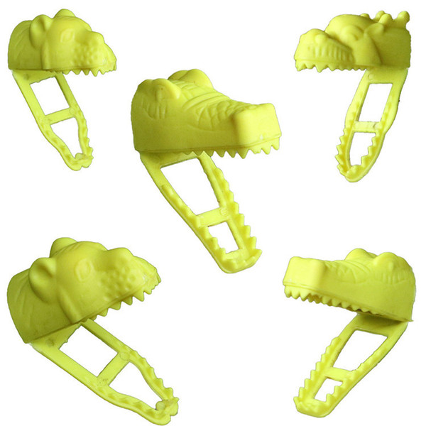 6cm Fun tricks Toys Crocodile Dentist Bite Finger Game Funny Terrible Novetly joke plastic Toy for Kids Gift Stress Relief Toy