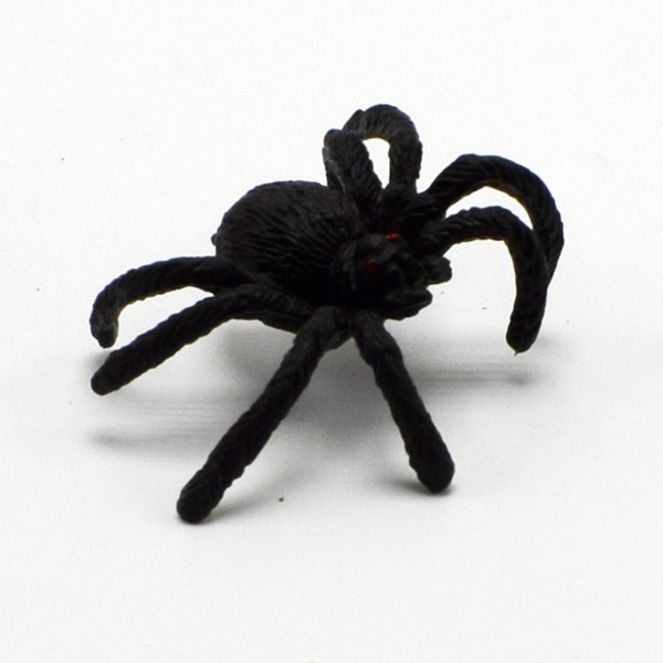 April Fool's Day Black Plastic Spider 3 Random Mixing Trick or Treat Deception Simulated Insect Toys