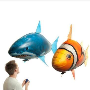 IR RC Air Swimmer Shark Clownfish Flying Air Swimmers Inflatable Assembly Swimming Clown Fish Remote Control Blimp Balloon CCA8089 10pcs