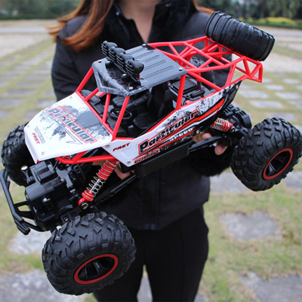 Ultra Large Remote Control Car Vehicle Drifting Four-Wheel Drive Climbing High-speed Racing Boy Electric control Toy Car Truck Cross-Countr