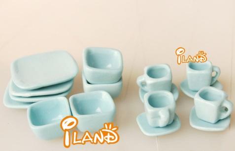 1:12DIY doll house Mini simulation porcelain toy Light blue ceramic tea set of 16