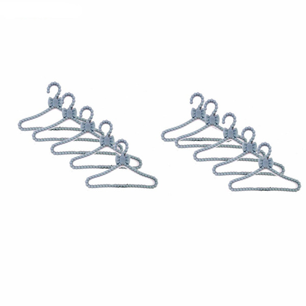 20 PCS / Lot Lovely Gray Hangers Mini Cute Wardrobe Dress Coat Clothes Plastic Accessories For Barbie Doll Dollhouse Gift Toy